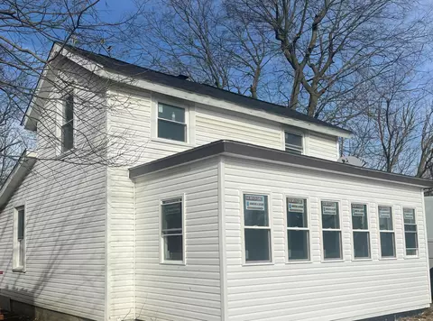 128 Rosewood Ave, Circleville, OH 43113