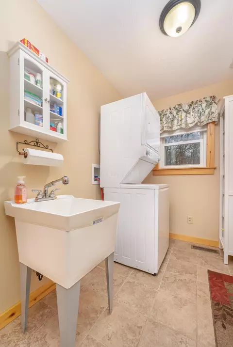 8001 Flack Rd, Howard, OH 43028 photo 18
