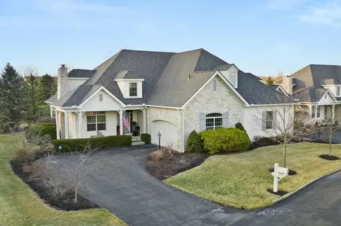 8367 Dolman Dr, Powell, OH 43065