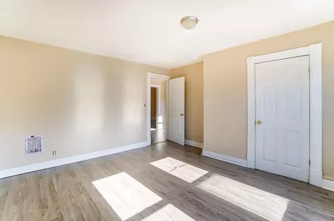 Bedroom - 380 Stanton Ave, Springfield, OH 45503 photo 5 of 7