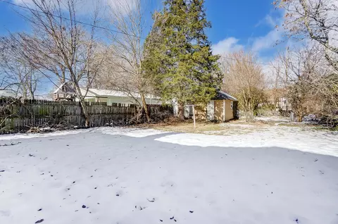 Exterior - 380 Stanton Ave, Springfield, OH 45503 photo 6 of 9