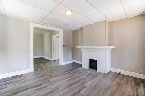 Living - 380 Stanton Ave, Springfield, OH 45503 photo 5 of 12