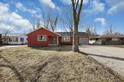 160 Curtis St, Delaware, OH 43015