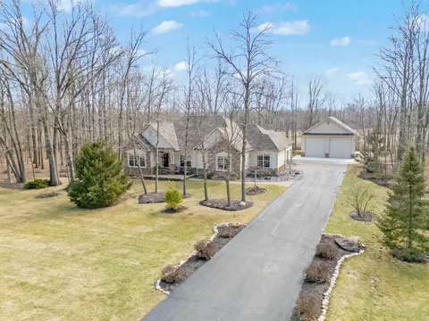 9570 Ward Rd, Plain City, OH 43064