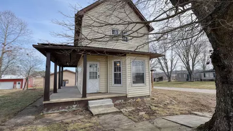 456 Carl St, Cumberland, OH 43732