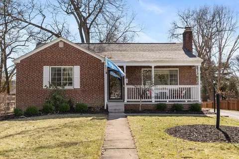 429 E Beaumont Rd, Columbus, OH 43214
