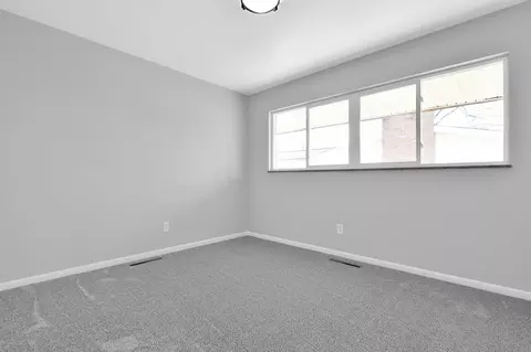 Bedroom - 1373 Hanover Ct, Circleville, OH 43113 photo 5 of 6