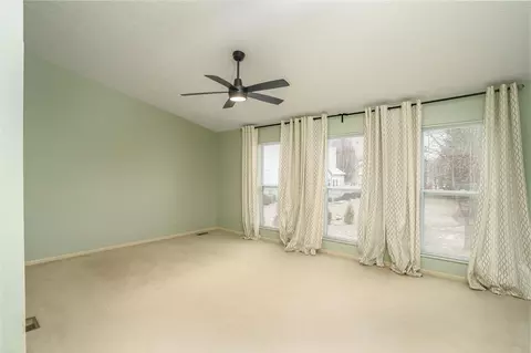 Bedroom - 8041 Townsend Rd, Dublin, OH 43016 photo 3 of 11