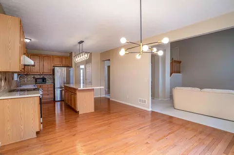 Living - 8041 Townsend Rd, Dublin, OH 43016 photo 1 of 7