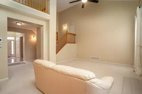 Living - 8041 Townsend Rd, Dublin, OH 43016 photo 3 of 7