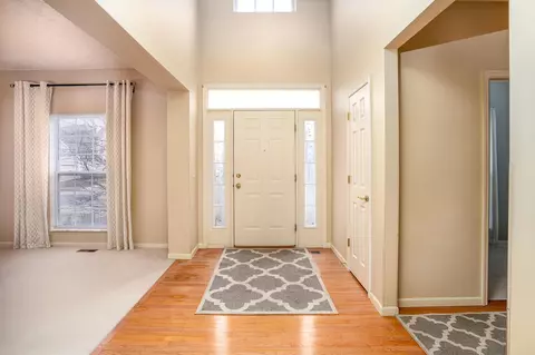 Entry Way - 8041 Townsend Rd, Dublin, OH 43016 photo 1 of 1