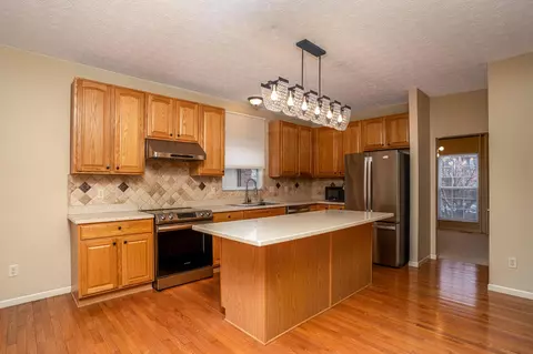 Kitchen - 8041 Townsend Rd, Dublin, OH 43016 photo 1 of 5