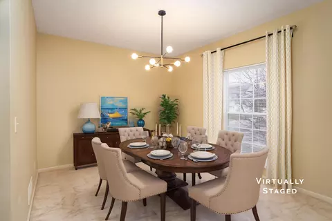 Dining - 8041 Townsend Rd, Dublin, OH 43016 photo 1 of 1