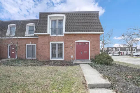 2799 Chateau Cir #52, Upper Arlington, OH 43221