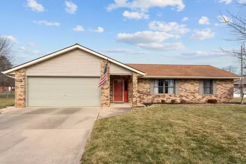 690 Earliglow Ct, Newark, OH 43055