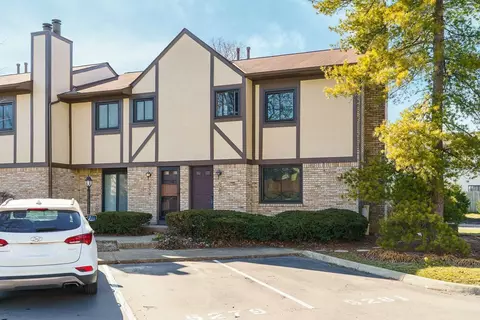 5281 Timberline Rd #150, Columbus, OH 43220