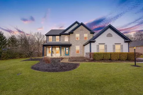 9404 Emerson Dr, Powell, OH 43065