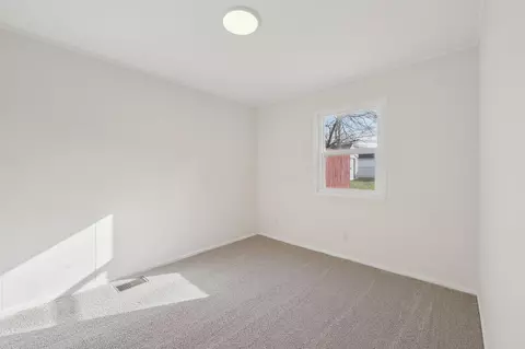 898 Bucknell Rd, Columbus, OH 43213 photo 5