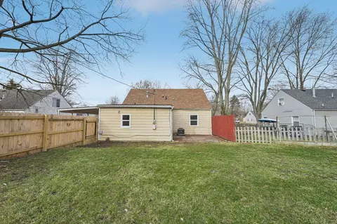 898 Bucknell Rd, Columbus, OH 43213 photo 12