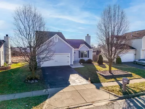 2132 Juneau Way, Grove City, OH 43123