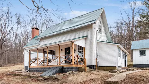 2128 Cooperriders Rd NW, Somerset, OH 43783