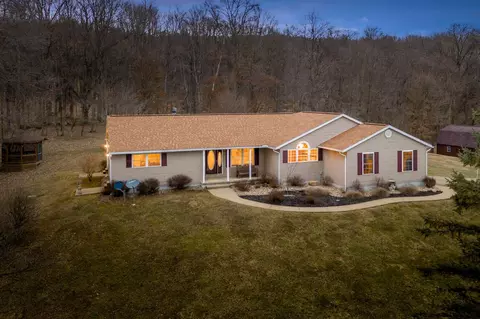 26341 Baldner Rd, Danville, OH 43014