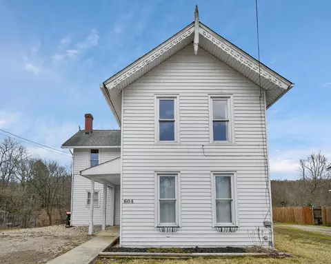 604 S Main St NE, Newark, OH 43055