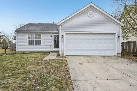 3027 Old Warson Dr, Pickerington, OH 43147