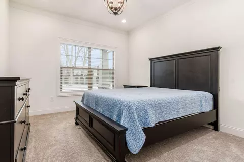 Bedroom - 3263 Scioto Ridge Rd, Dublin, OH 43017 photo 1 of 3