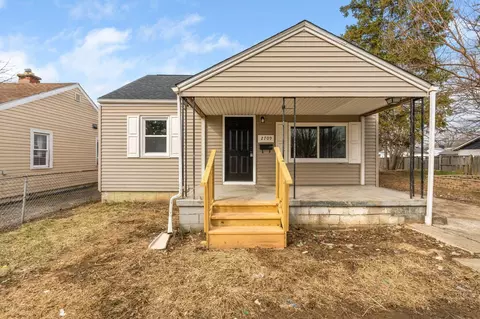 2709 Hiawatha St, Columbus, OH 43211