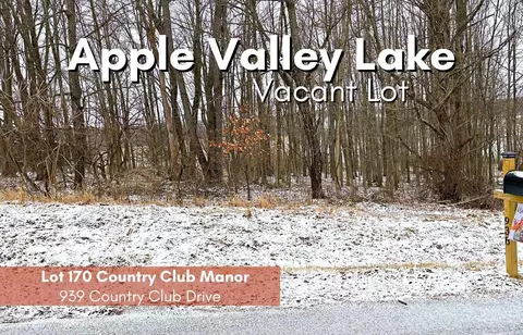 939 Country Club Dr, Howard, OH 43028