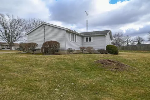 Exterior - 1277 Shellbark St, Marion, OH 43302 photo 3 of 12