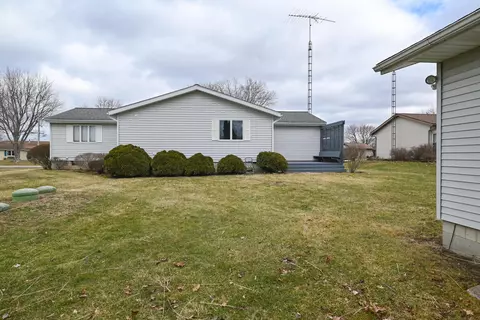 Exterior - 1277 Shellbark St, Marion, OH 43302 photo 4 of 12
