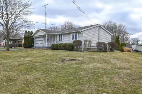 Exterior - 1277 Shellbark St, Marion, OH 43302 photo 2 of 12