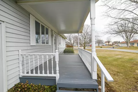 Exterior - 1277 Shellbark St, Marion, OH 43302 photo 11 of 12