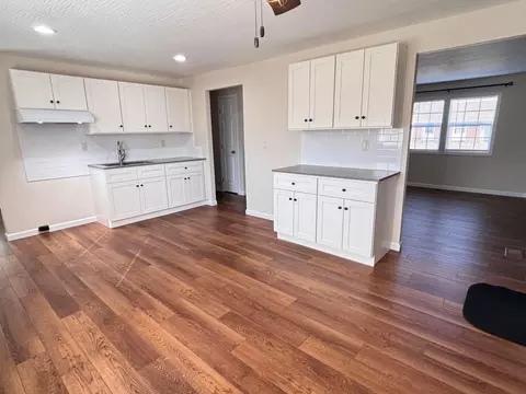 Kitchen - 1770 Chippewa Dr, Circleville, OH 43113 photo 1 of 6