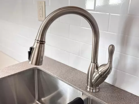 Kitchen - 1770 Chippewa Dr, Circleville, OH 43113 photo 5 of 6