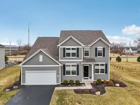 Exterior - 7587 White Cap Dr, Powell, OH 43065 photo 13 of 14