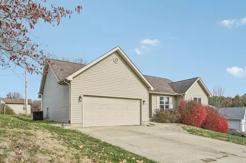 204 Fancy St, Somerset, OH 43783