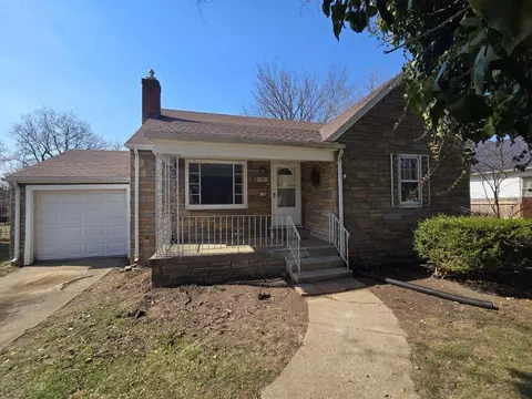 115 Willis Ave, Springfield, OH 45505 photo 2