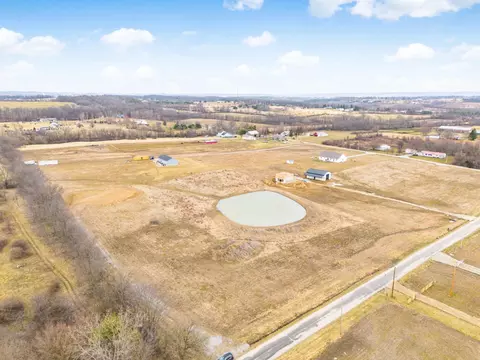 25358 Shoemaker Rd, Circleville, OH 43113 photo 6