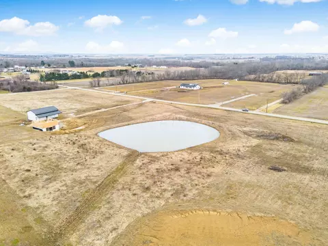 25358 Shoemaker Rd, Circleville, OH 43113 photo 8