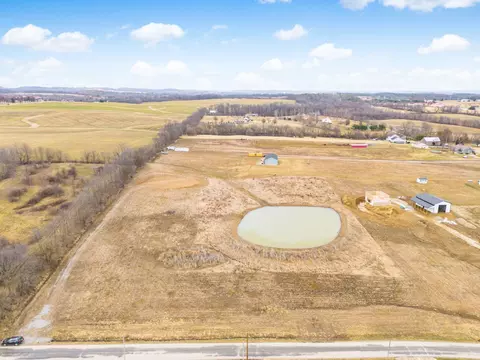 25358 Shoemaker Rd, Circleville, OH 43113