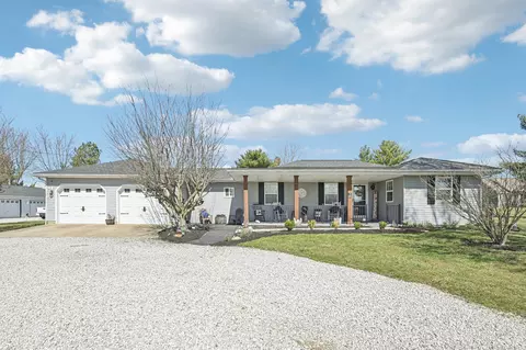 8912 Madison-walnut Rd, Ashville, OH 43103