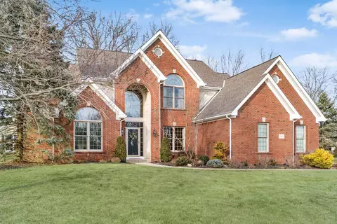 6221 Spring Run Dr, Westerville, OH 43082