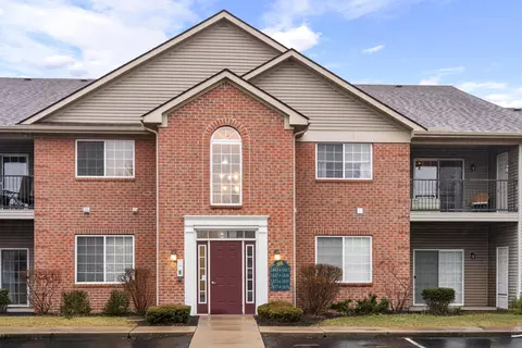 1853 Fortstone Ln, Columbus, OH 43228