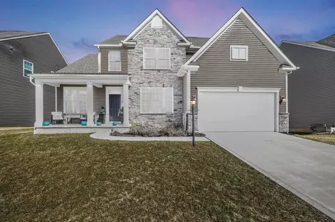 172 Kaitlyn Dr, Etna, OH 43062