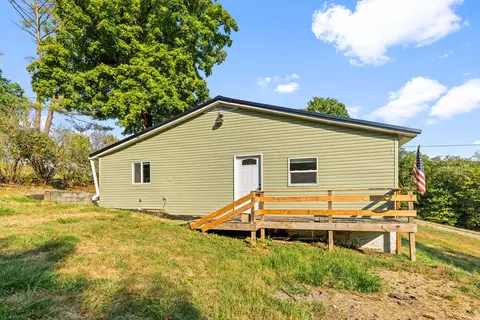 1141 Walnut Dowler Rd, Logan, OH 43138 photo 1