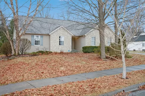 299 Sylvan Dr, Delaware, OH 43015