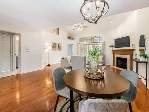 Dining - 5953 Dunabbey Loop, Dublin, OH 43017 photo 1 of 2